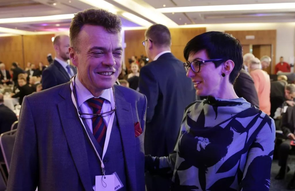 Czernin Pekarová předseda TOP 09