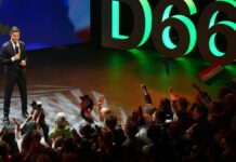 Centristická strana D66 vyhrála nizozemské volby, v parlamentu je opět řada rozporuplných stran